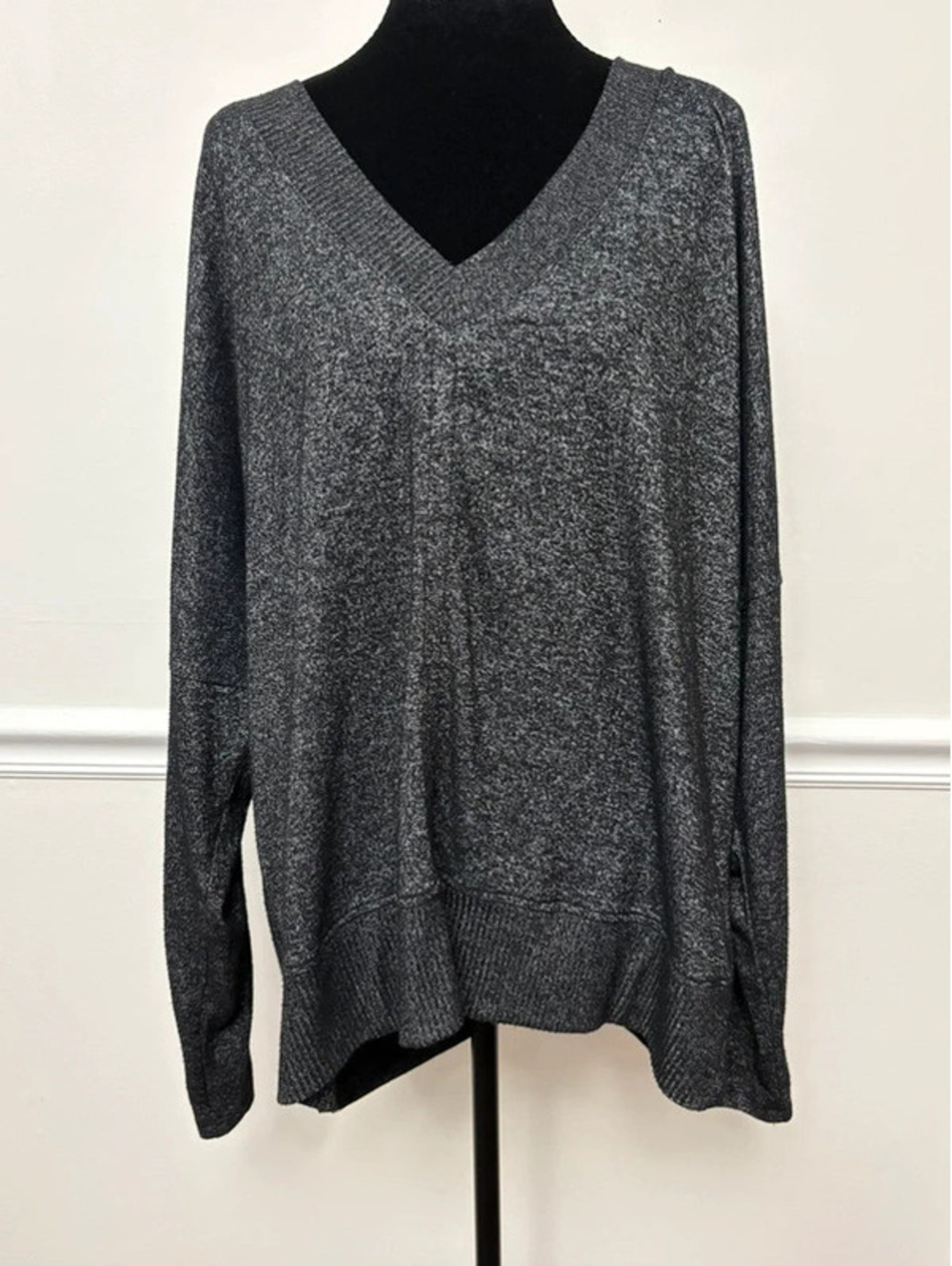 Buffalo David Bitton Women’s XXL Charcoal V-Neck Tunic Sweater